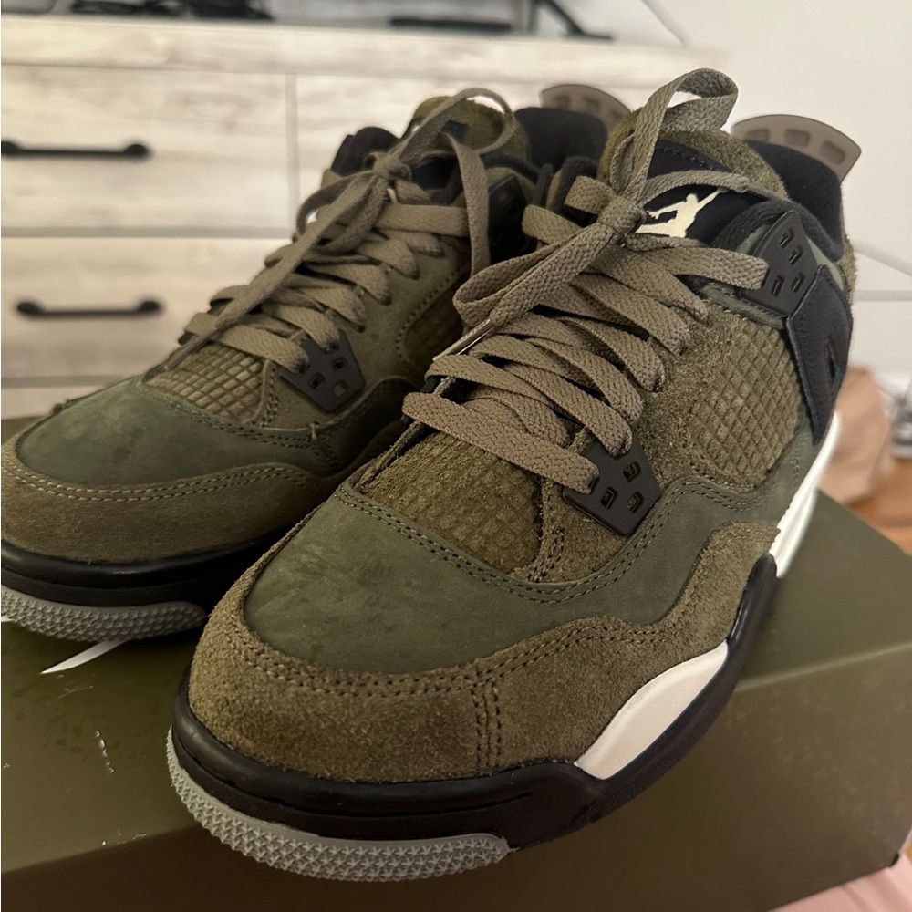 Jordan 4 retro se craft medium olive